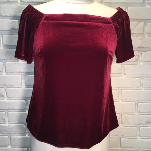 WHBM Velvet Off-the-Shoulder Top S - Picture 3 of 9